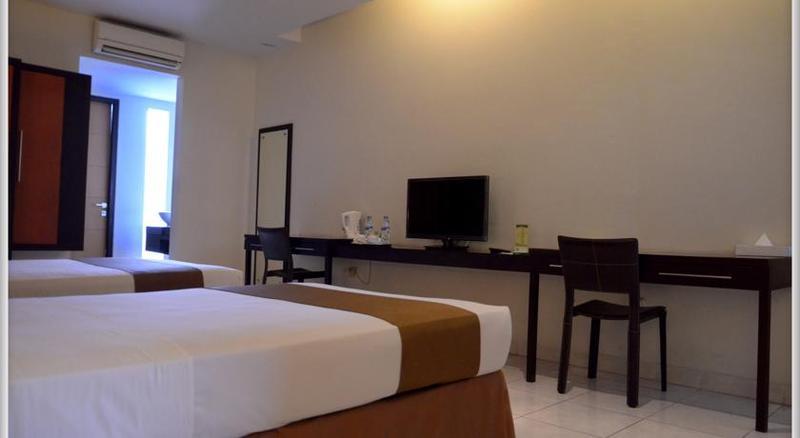 Lpp Convention Hotel Demangan Pakualaman Esterno foto
